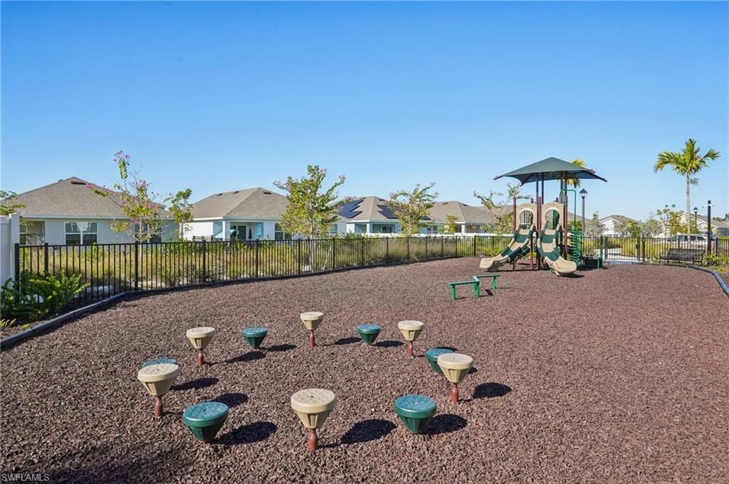 2841 Pillar Coral Ln, North Fort Myers, FL 33903 Photo