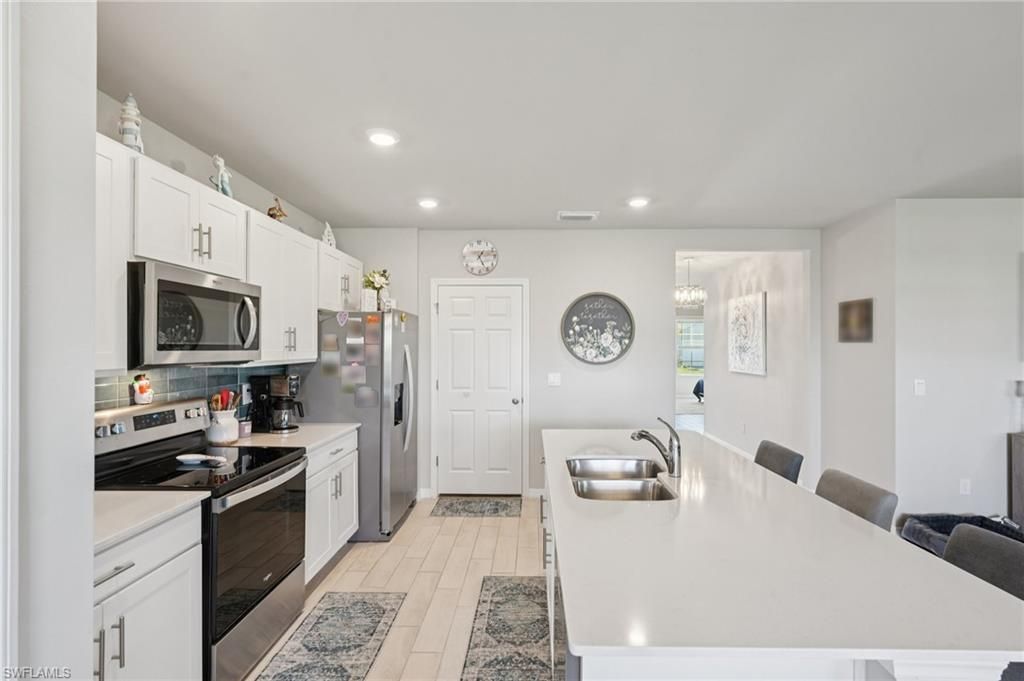 2841 Pillar Coral Ln, North Fort Myers, FL 33903 Photo