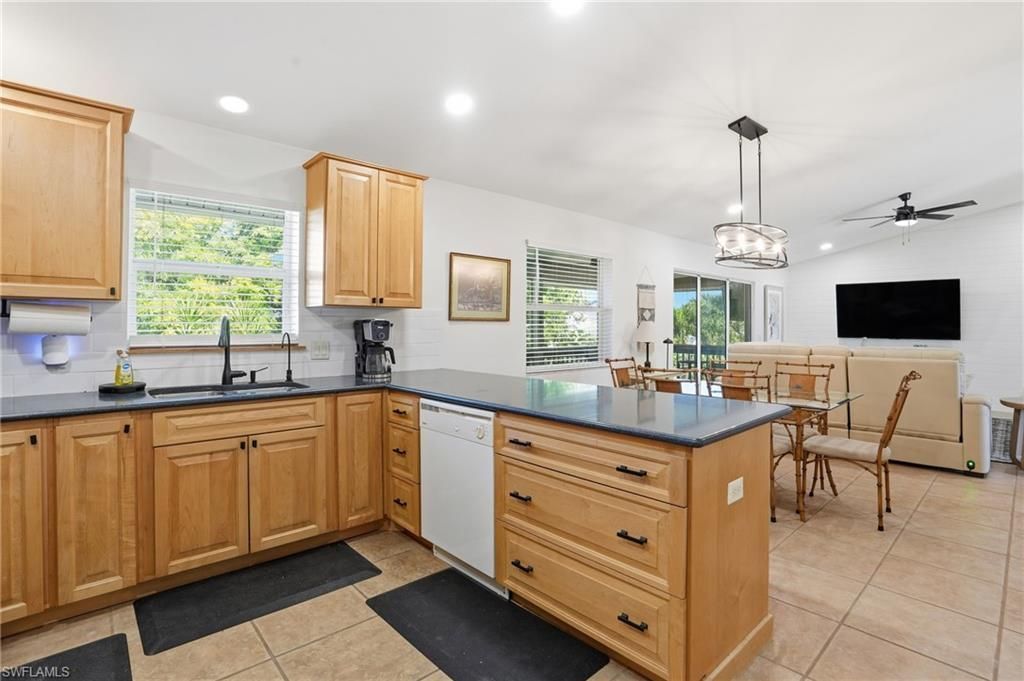 5304 Ann Arbor Dr, Bokeelia, FL 33922 Photo