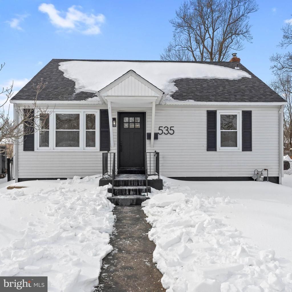 535 Main Street, Glendora, NJ 08029 Main Photo