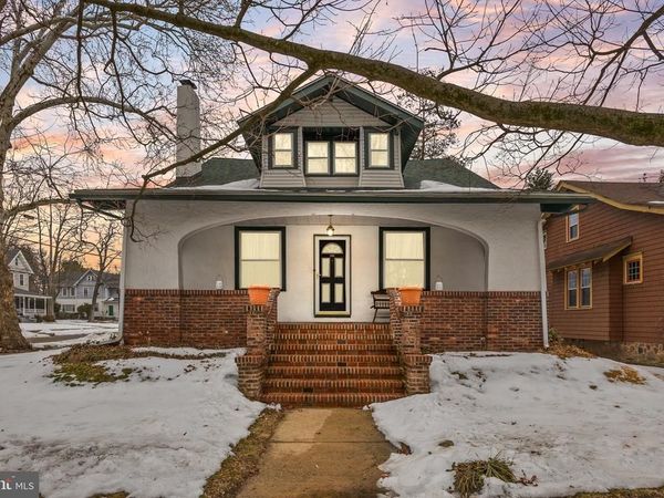 137 LESLIE AVENUE, MERCHANTVILLE, NJ 08109