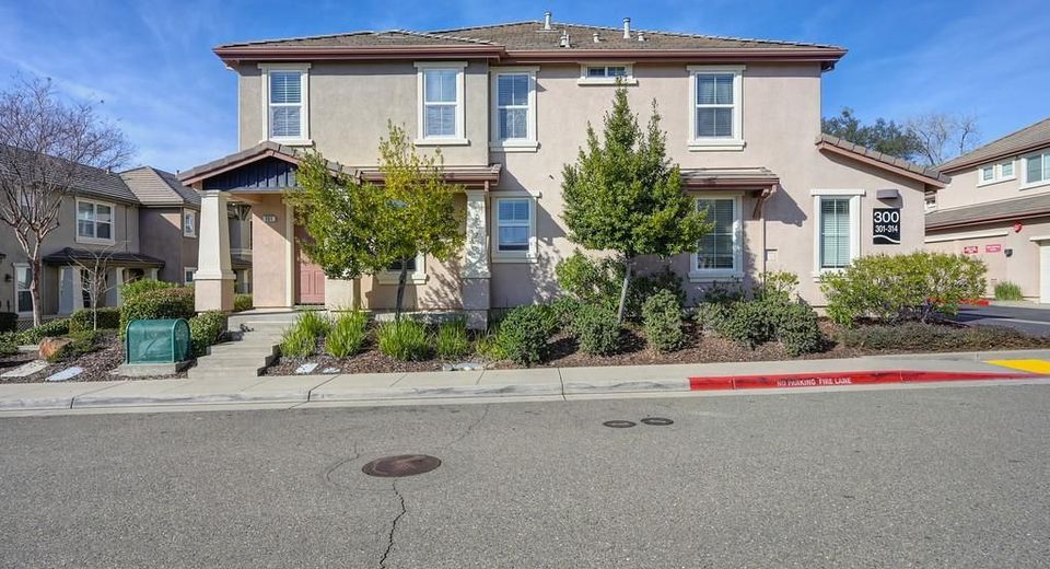 301 Blossom Rock Ln #53, Unit 53, Folsom, CA 95630 Photo