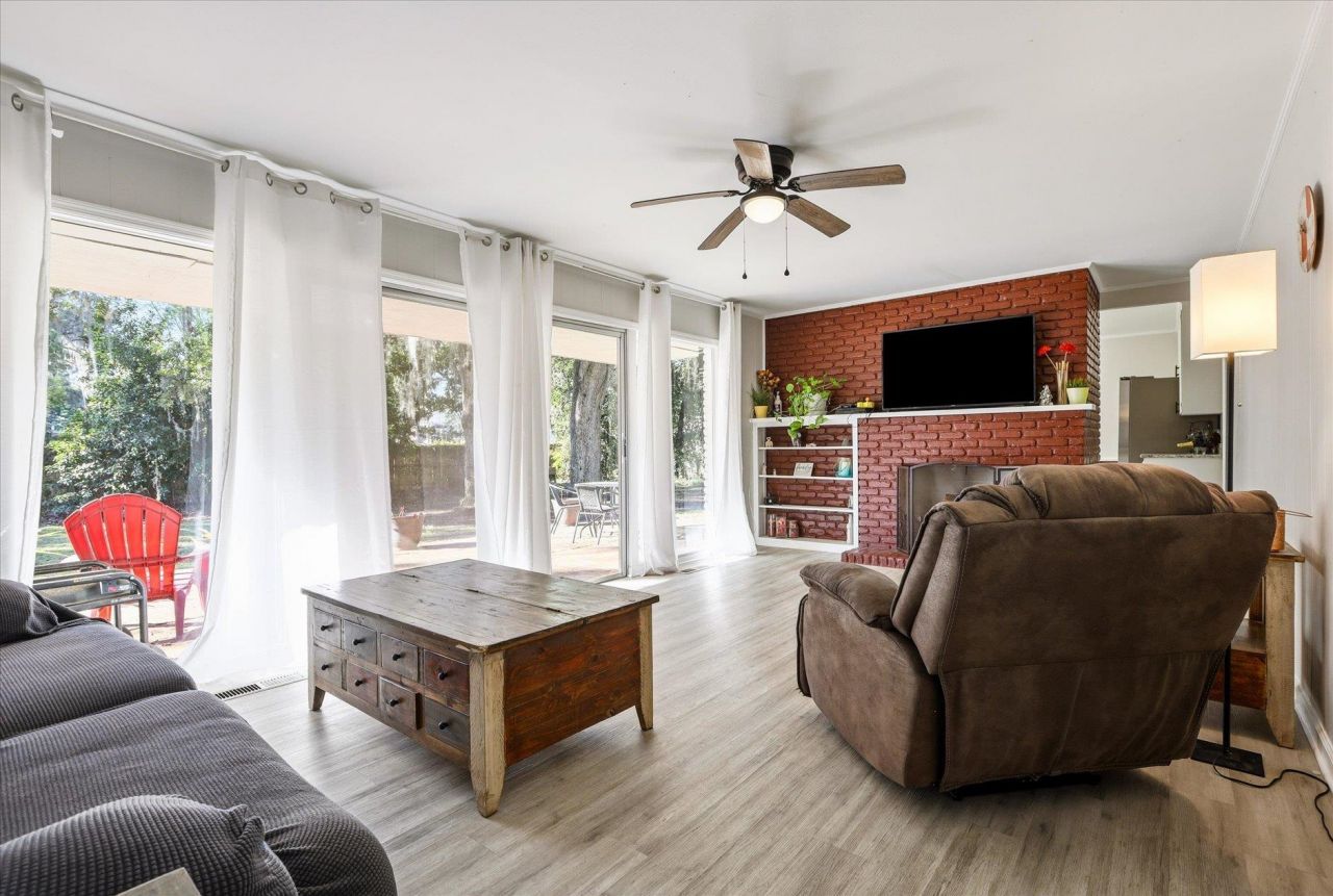 2409 Perez Avenue, Tallahassee, FL 32304 Photo