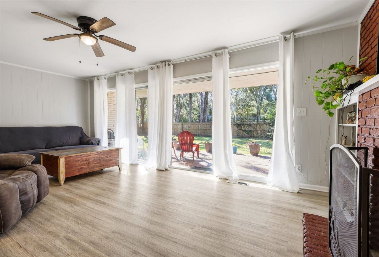 2409 Perez Avenue, Tallahassee, FL 32304 Photo