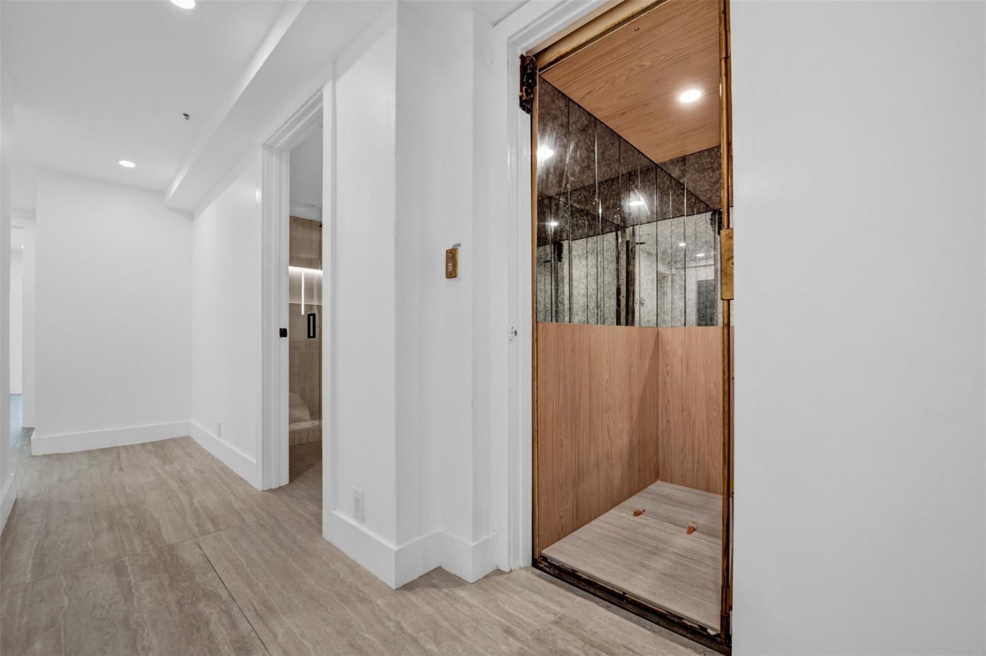 520 E Brickell Key Dr Unit Bh25, Unit BH25, Miami, FL 33131 Photo