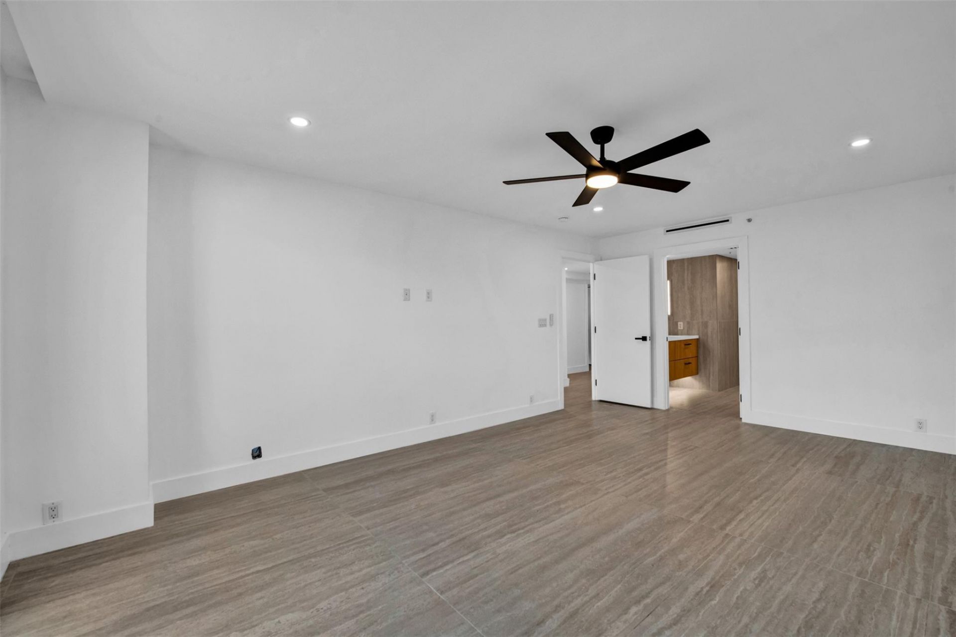 520 E Brickell Key Dr Unit Bh25, Unit BH25, Miami, FL 33131 Photo