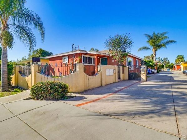 220 W CALLE PRIMERA, San Ysidro, CA 92173