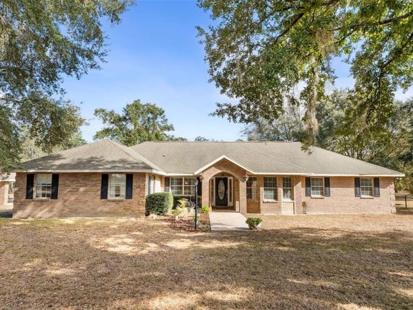 3670 NW 20TH AVENUE, BELL, FL 32619