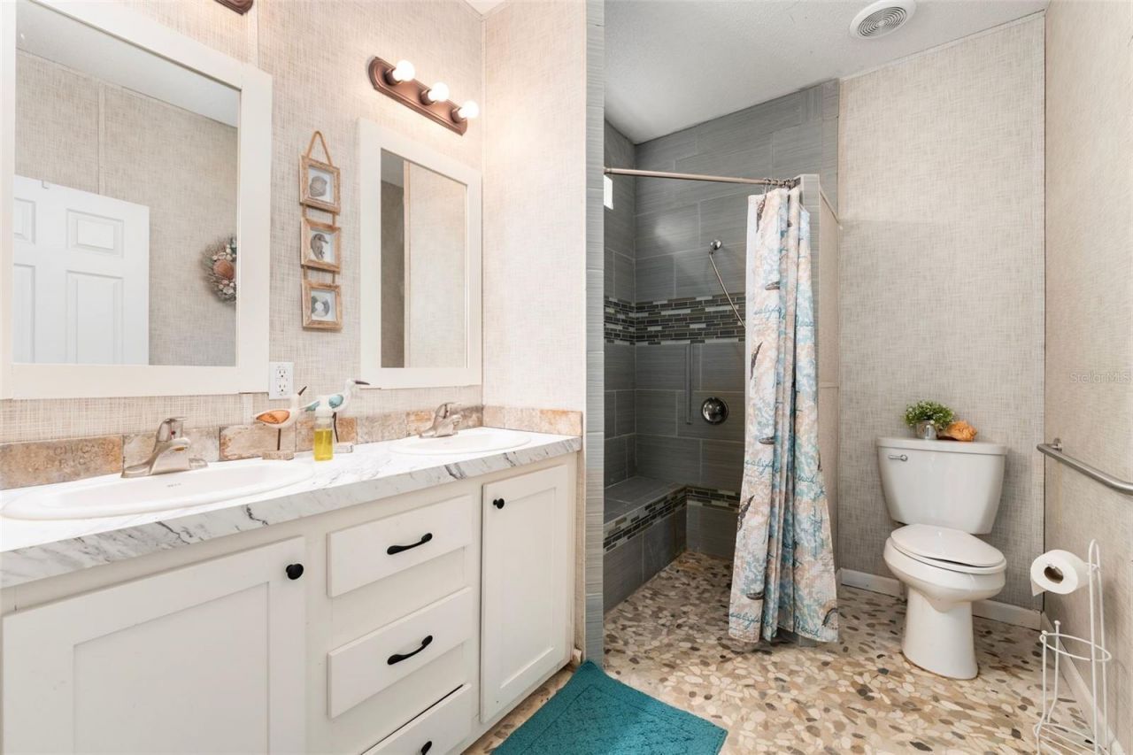 3670 NW 20th Avenue, Bell, FL 32619 Photo