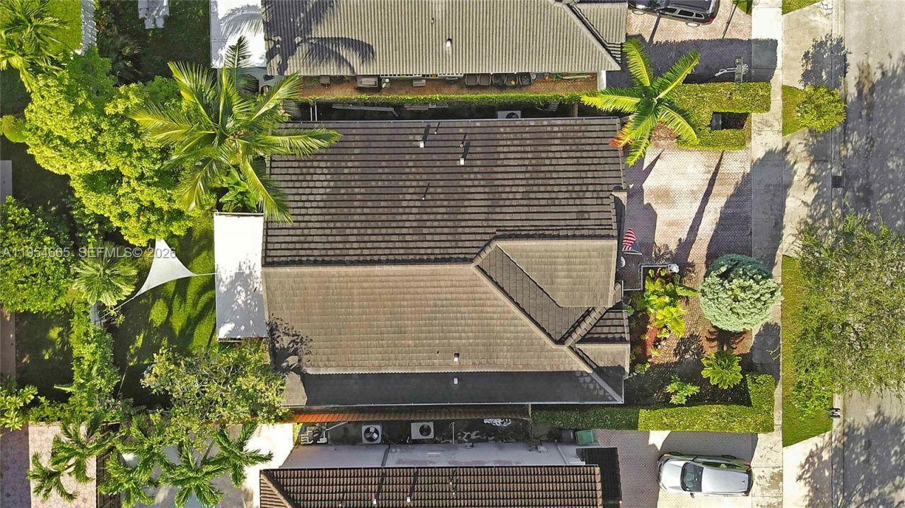 15382 SW 16th Ter , Miami, FL 33185 Photo