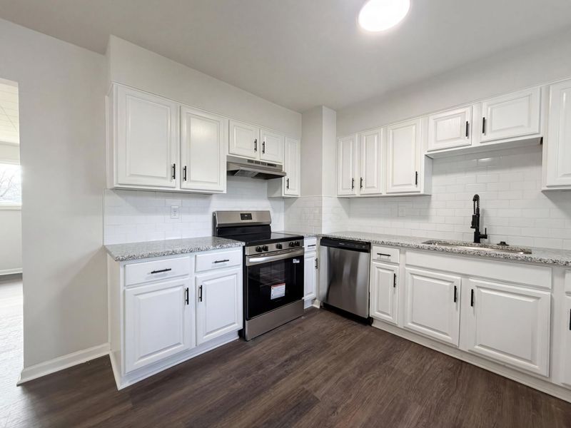 1619 Basil Drive, Columbus, OH 43227 Photo 11