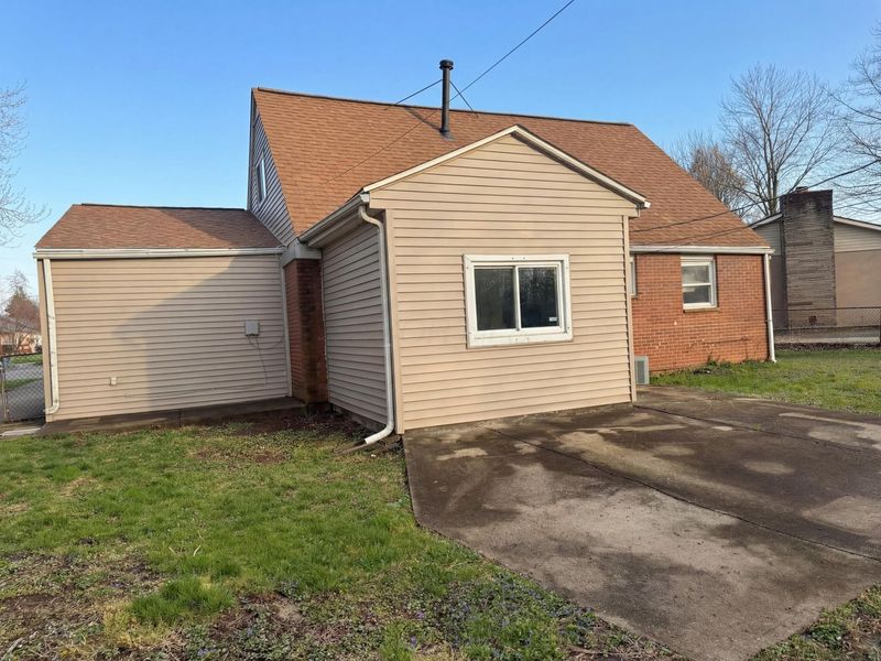 1619 Basil Drive, Columbus, OH 43227 Photo 5