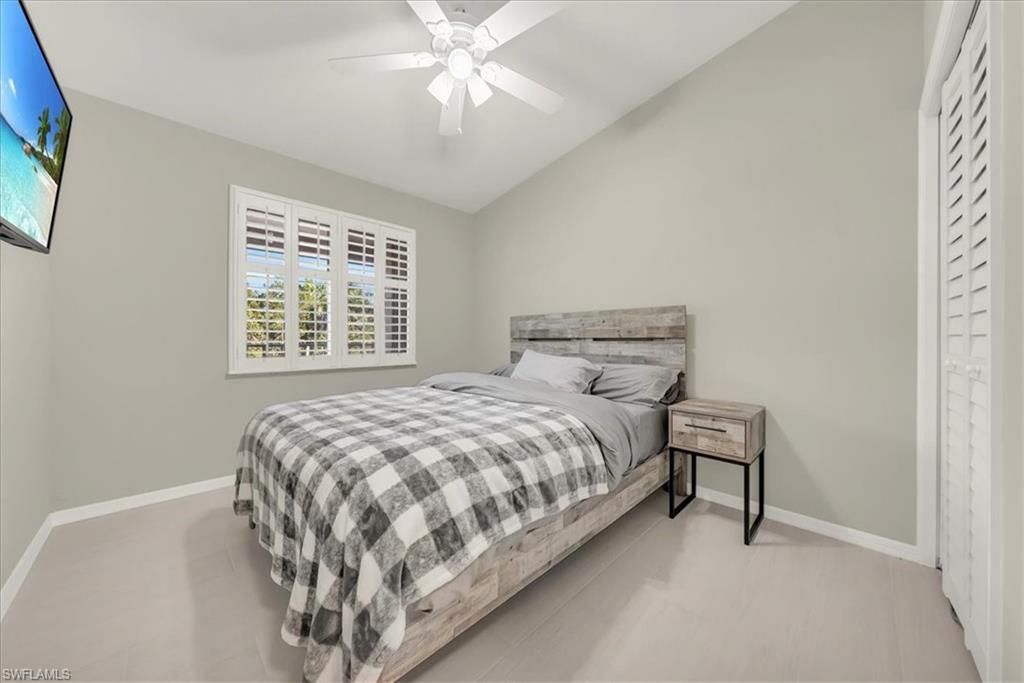 7320 Glenmoor Ln, Unit 2304, Naples, FL 34104 Photo