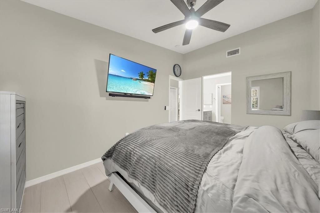 7320 Glenmoor Ln, Unit 2304, Naples, FL 34104 Photo