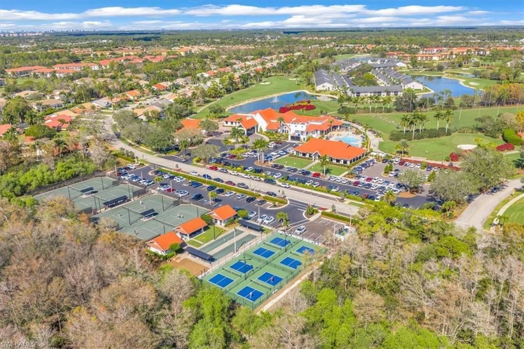 7320 Glenmoor Ln, Unit 2304, Naples, FL 34104 Photo