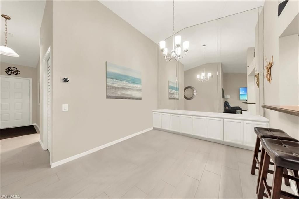 7320 Glenmoor Ln, Unit 2304, Naples, FL 34104 Photo