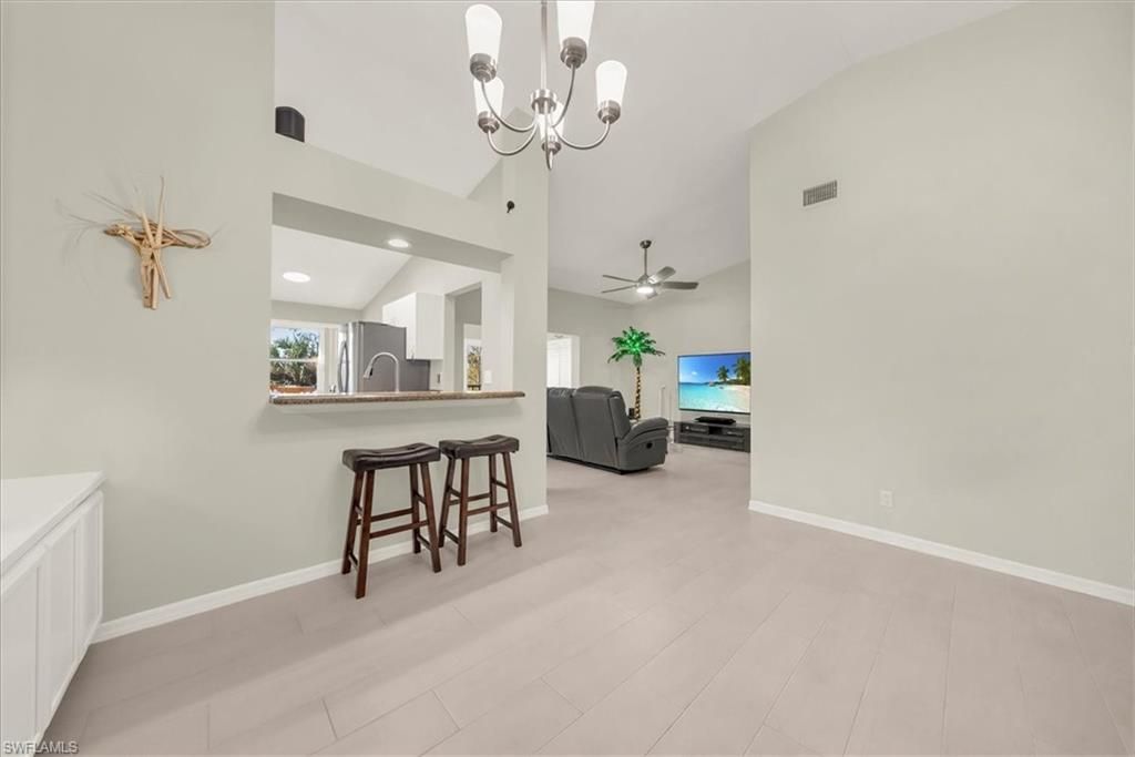 7320 Glenmoor Ln, Unit 2304, Naples, FL 34104 Photo