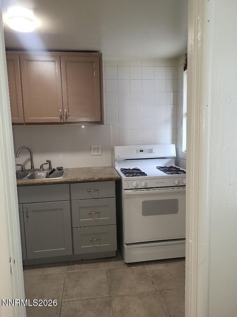 650 Denslowe Drive, Reno, NV 89512 Photo