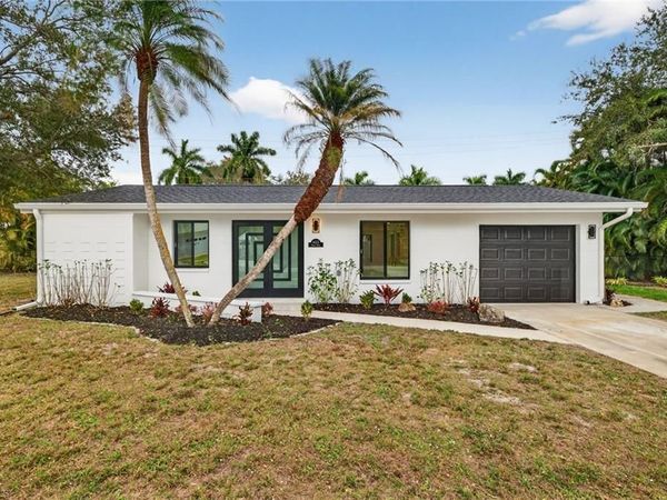 1433 Paloma DR , FORT MYERS, FL 33901