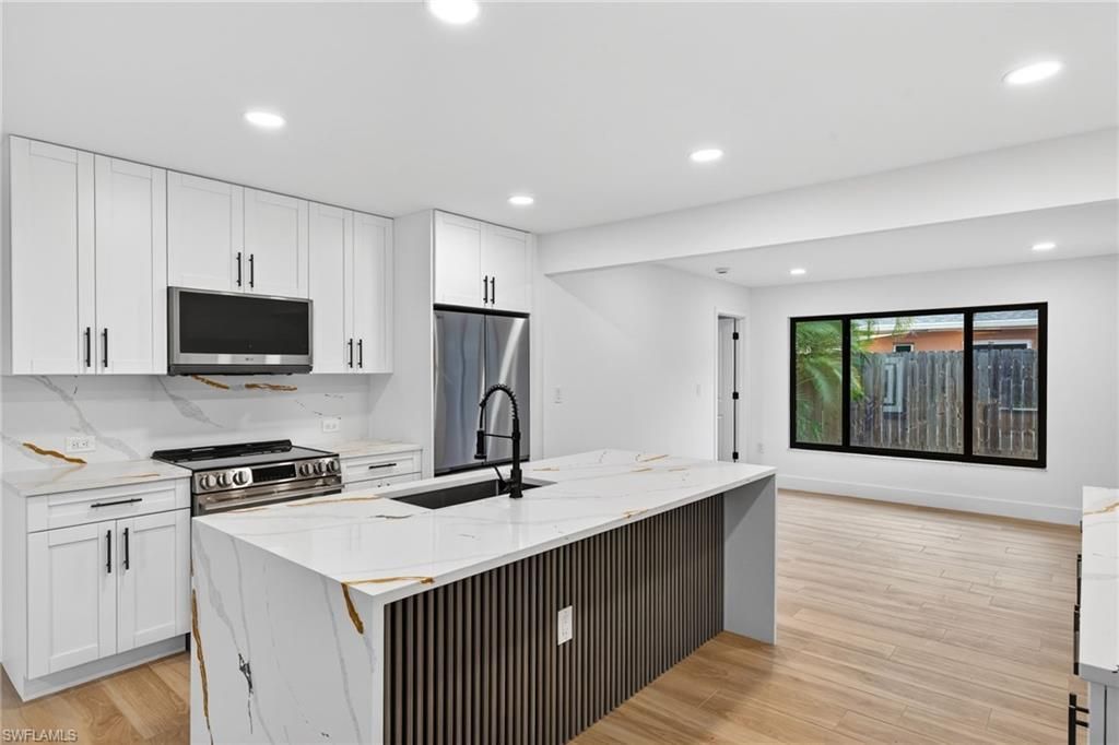 1433 Paloma Dr , Fort Myers, FL 33901 Photo