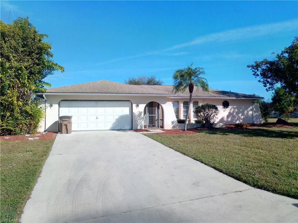 1405 SE 34th Ter, Cape Coral, FL 33904 Photo