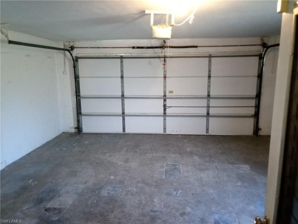 1405 SE 34th Ter, Cape Coral, FL 33904 Photo