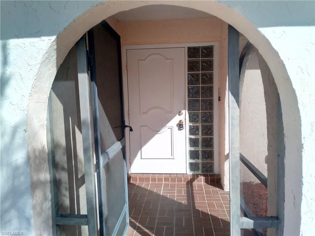 1405 SE 34th Ter, Cape Coral, FL 33904 Photo