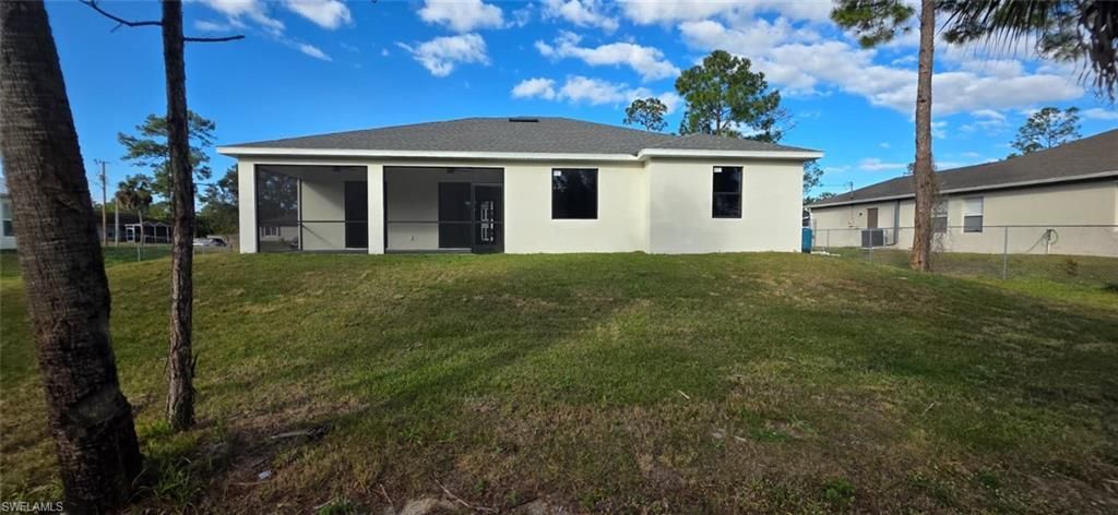 804 Calvin Ave, Lehigh Acres, FL 33972 Photo