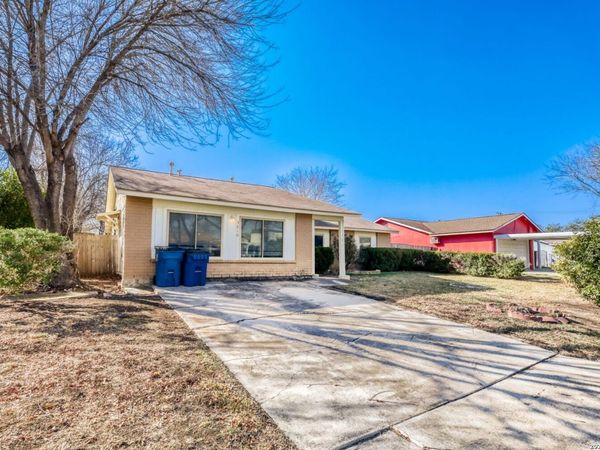 5210 Tom Stafford Dr, Kirby, TX 78219