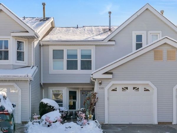 130 Magee Ct, East Brunswick, NJ 08816