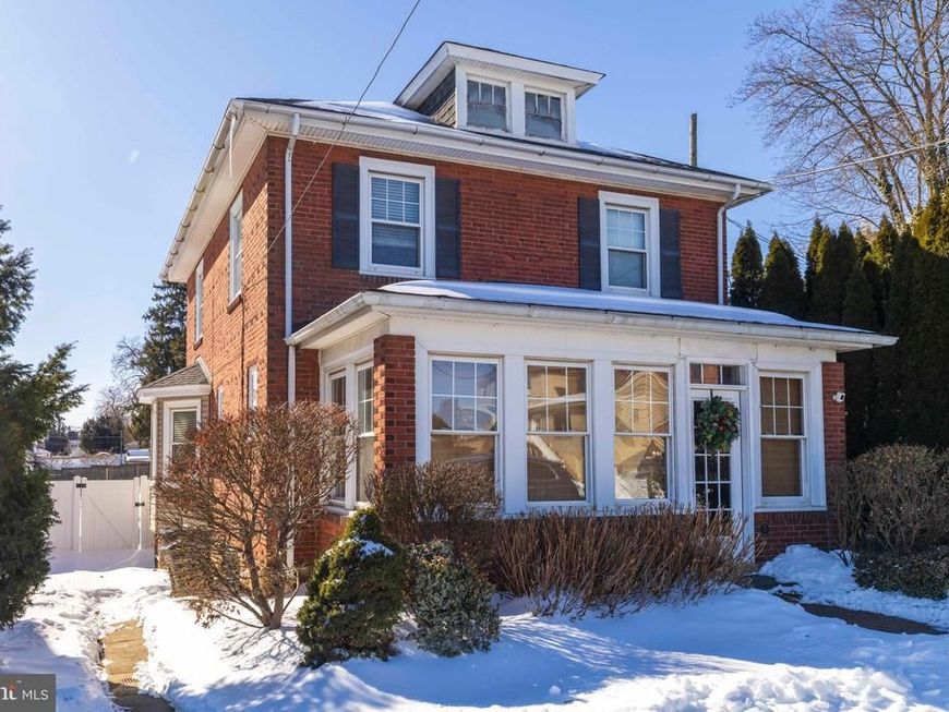 15 E 11th Avenue, Conshohocken, PA 19428 Main Photo