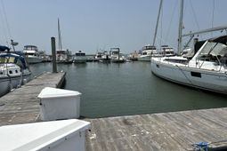 0 W 10th Street photo 4