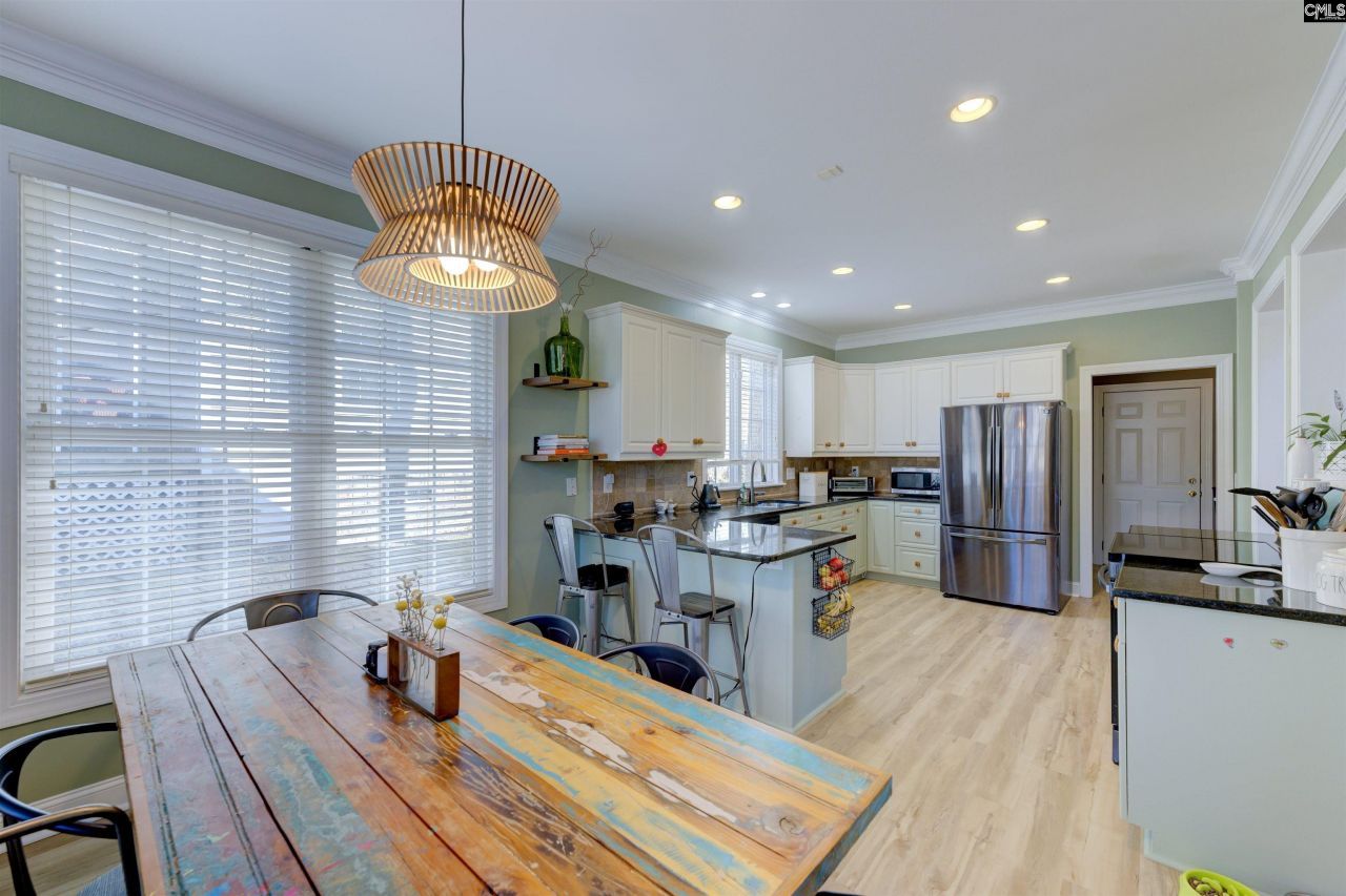 1114 Belfair Way Photo 12