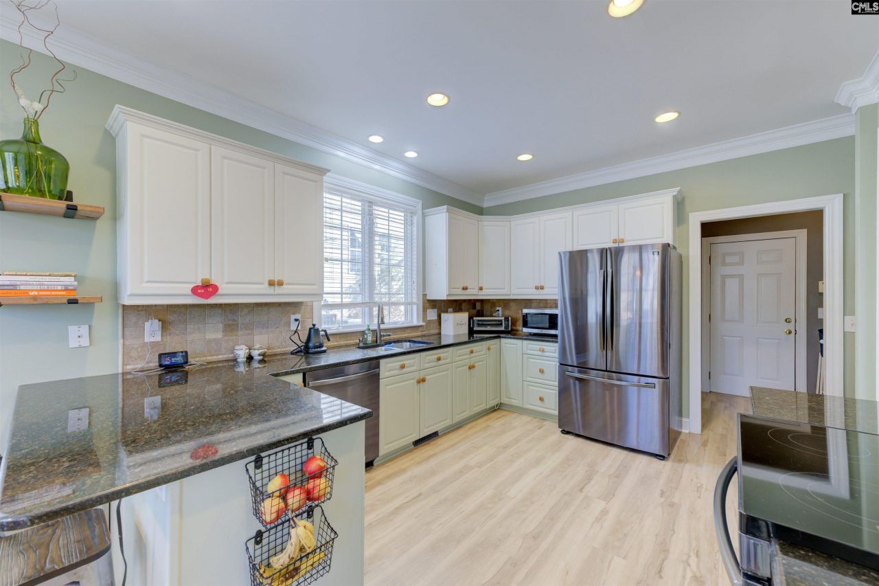 1114 Belfair Way Photo 13