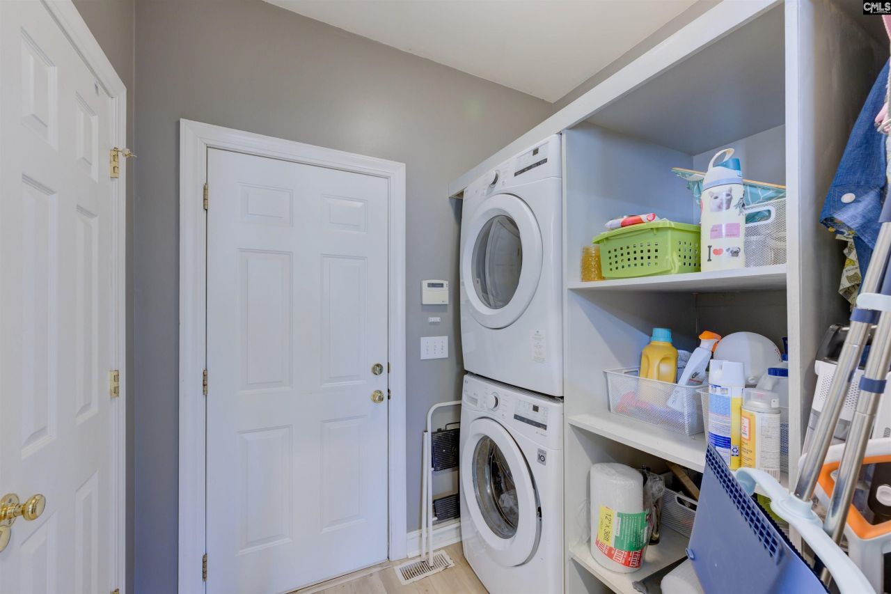 1114 Belfair Way Photo 14