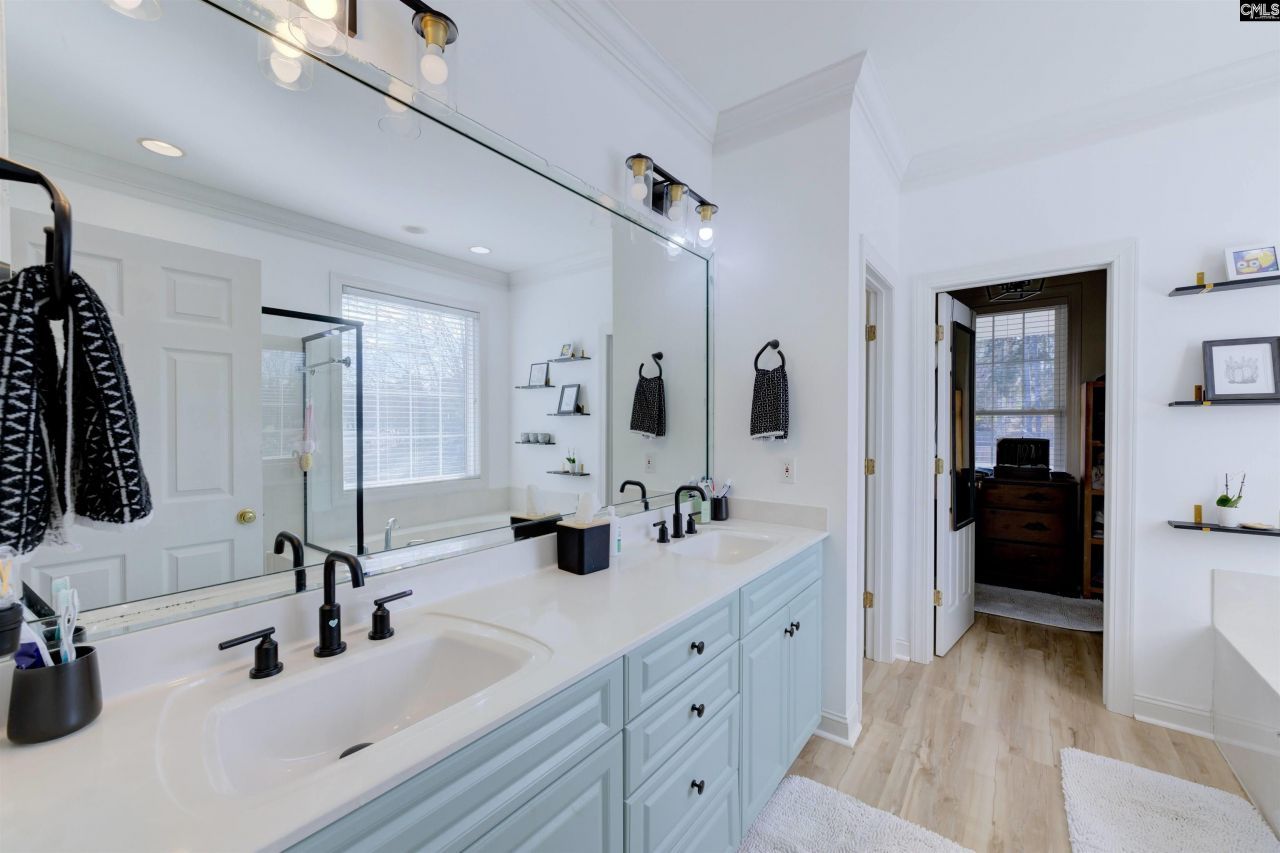 1114 Belfair Way Photo 18