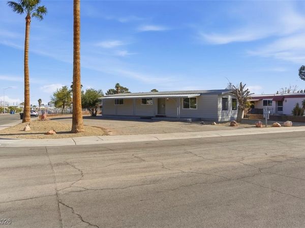 4325 Jadestone Avenue, Las Vegas, NV 89108