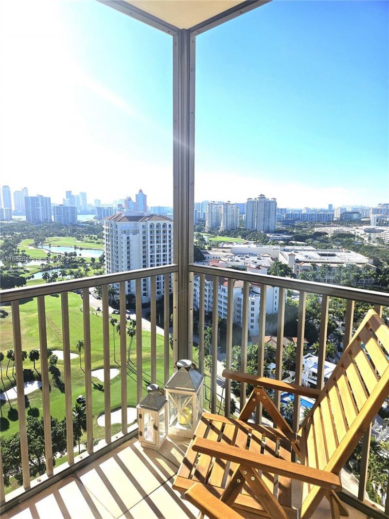 20335 W Country Club Dr, Unit 2509, Aventura, FL 33180 Photo