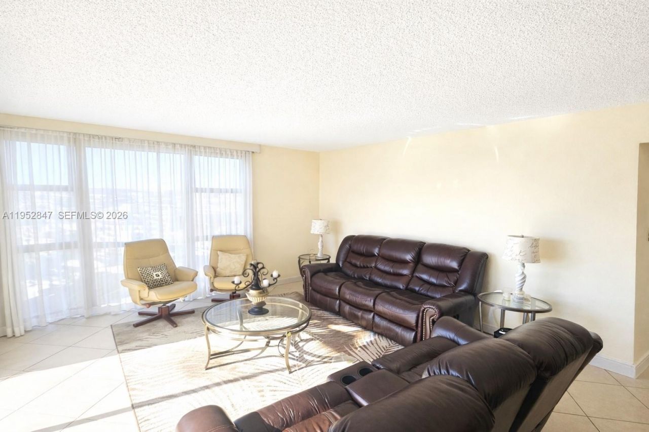 20335 W Country Club Dr, Unit 2509, Aventura, FL 33180 Photo