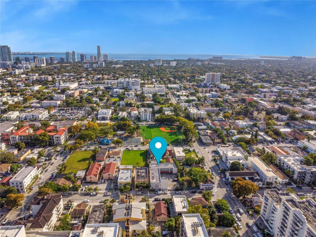 750 SW 2nd St , Miami, FL 33130 Photo