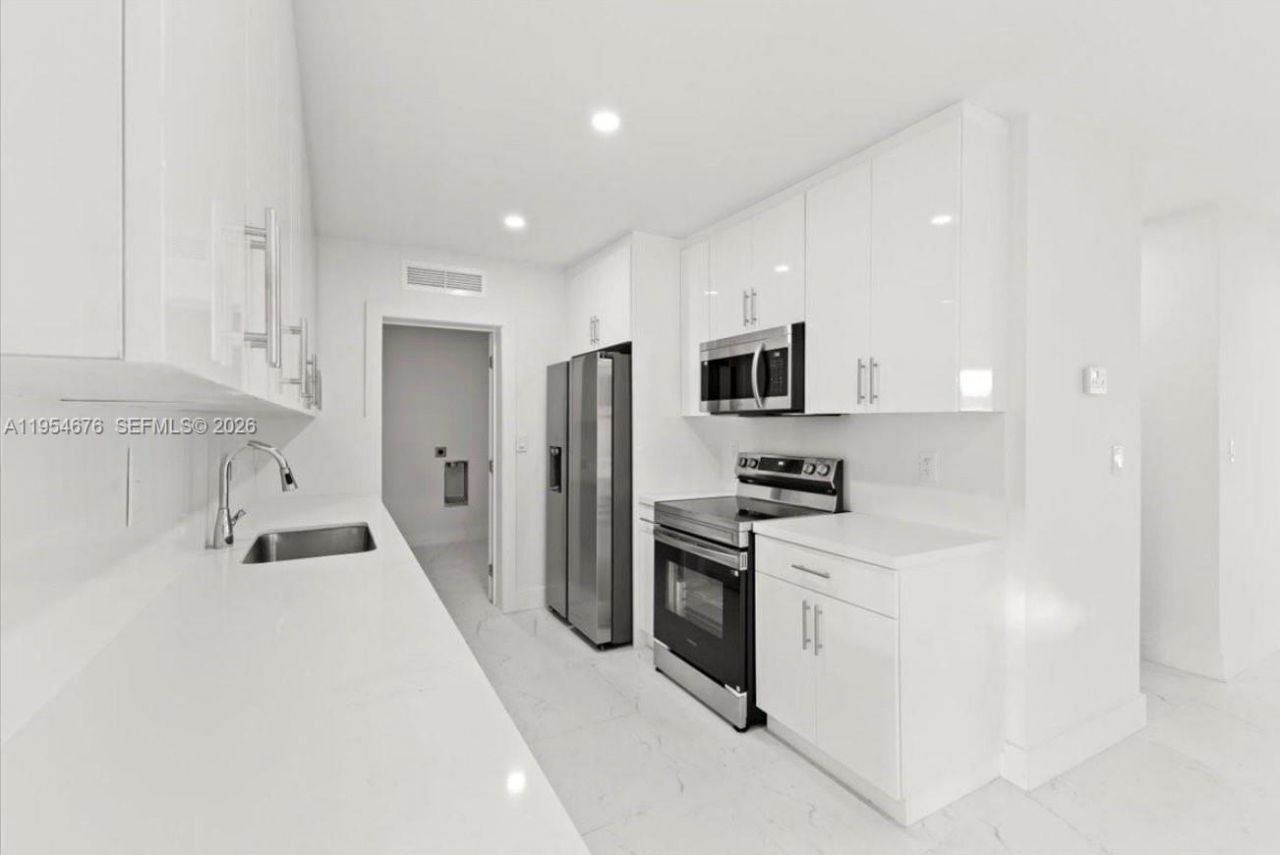 19320 NW 37th Ave , Miami Gardens, FL 33056 Photo