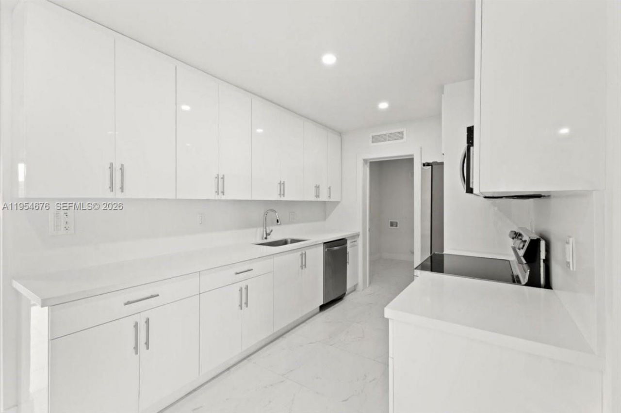 19320 NW 37th Ave , Miami Gardens, FL 33056 Photo