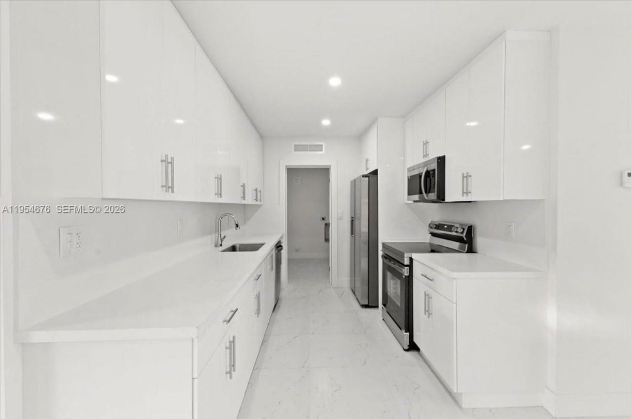 19320 NW 37th Ave , Miami Gardens, FL 33056 Photo