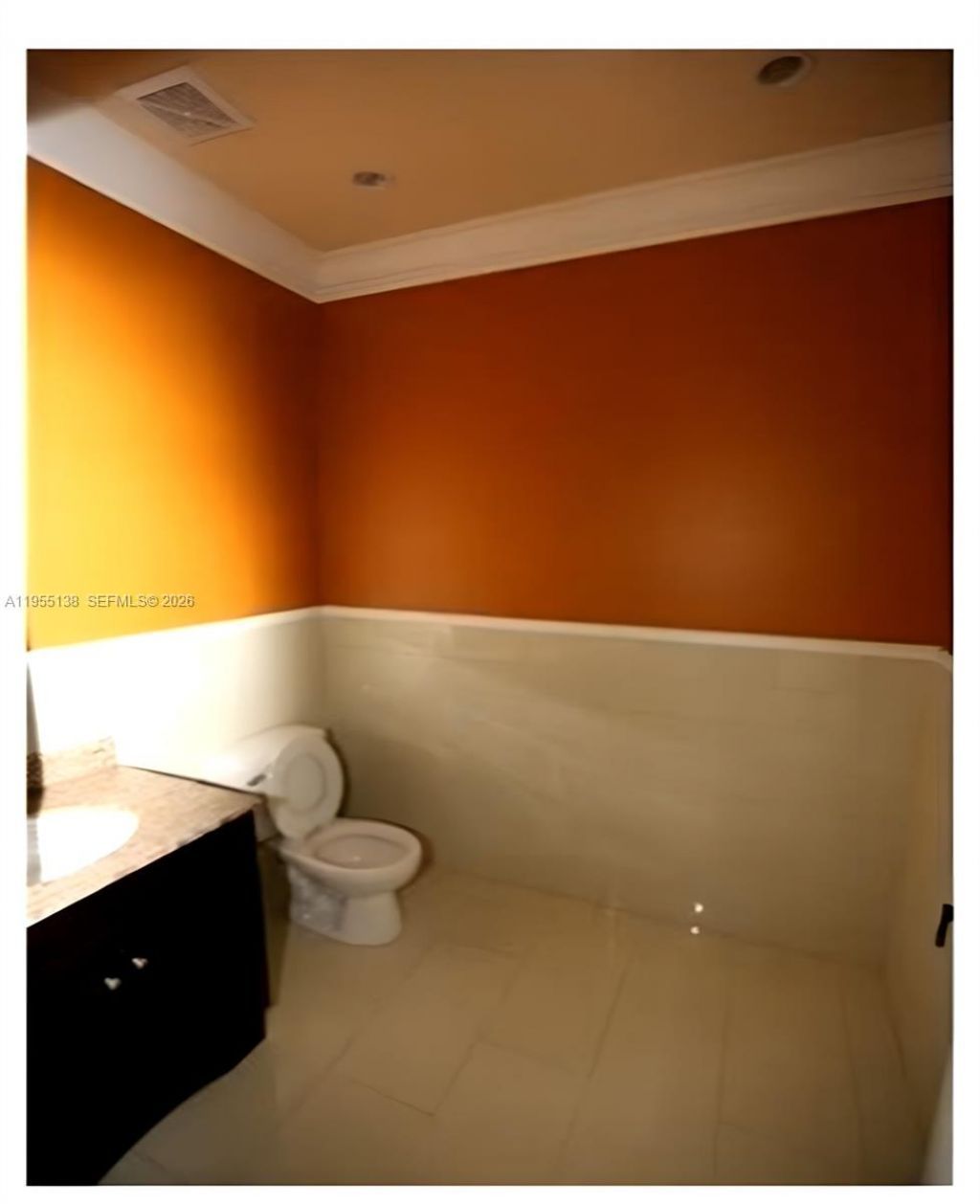 6135 NW 167th St, Unit E19, Hialeah, FL 33015 Photo