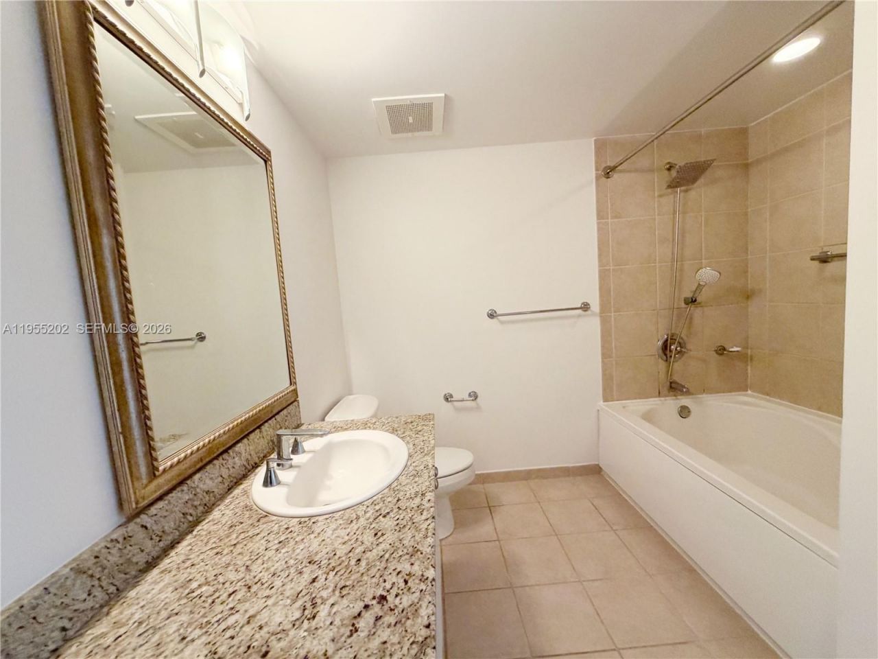 19501 W Country Club Dr, Unit 1201, Aventura, FL 33180 Photo