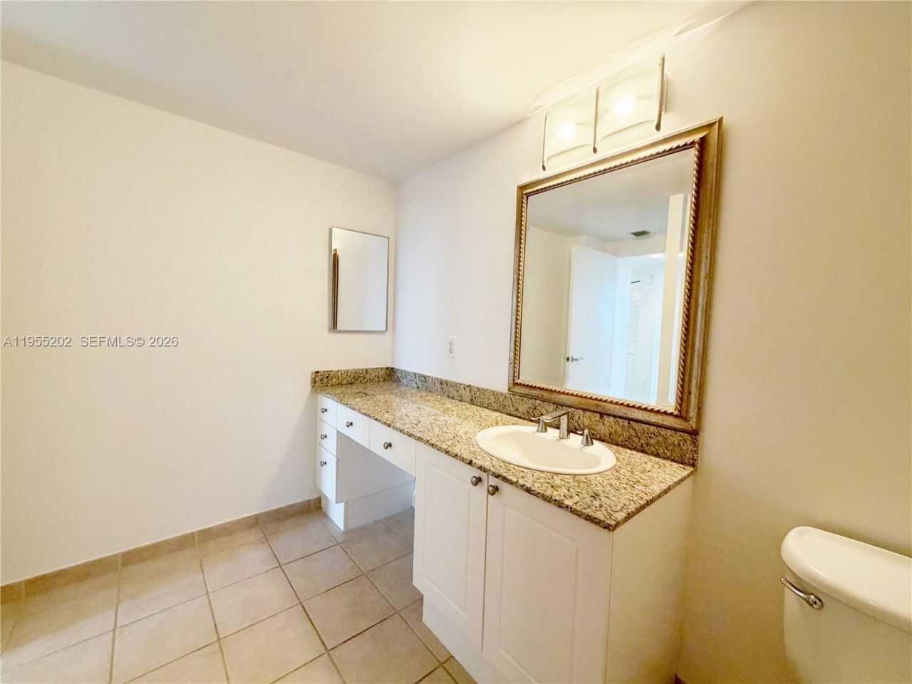 19501 W Country Club Dr, Unit 1201, Aventura, FL 33180 Photo
