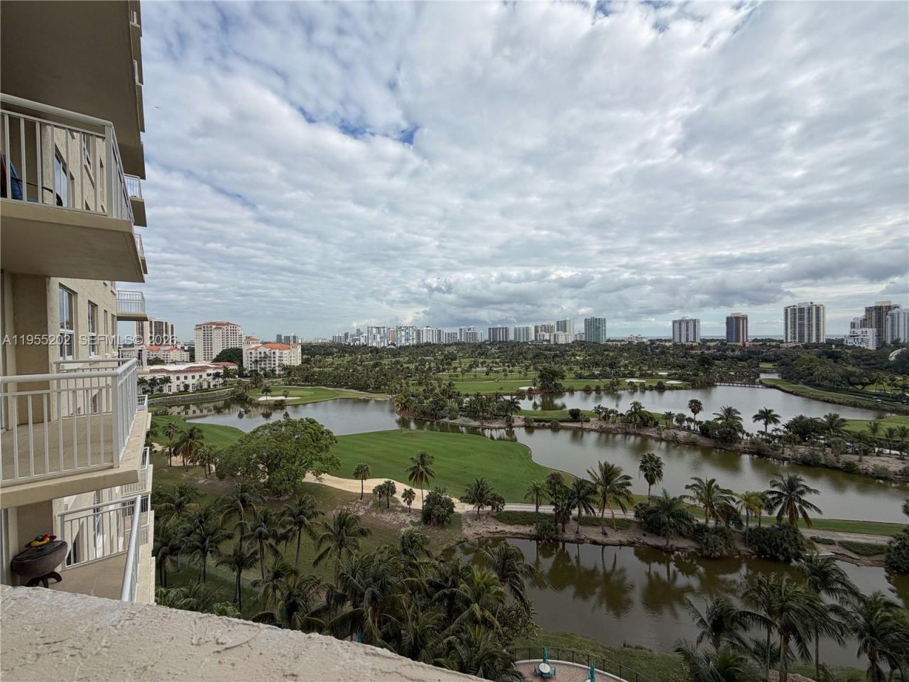 19501 W Country Club Dr, Unit 1201, Aventura, FL 33180 Photo