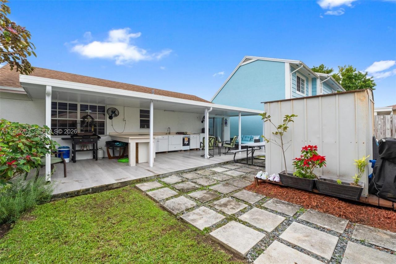 1366 Osprey Ct, Homestead, FL 33035 Photo