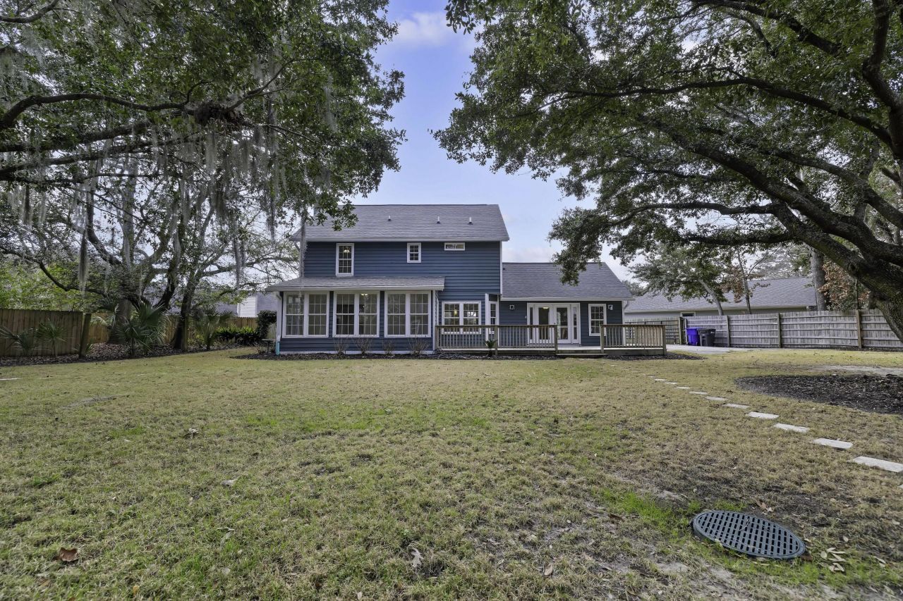 1536 Vantage Point Photo 16