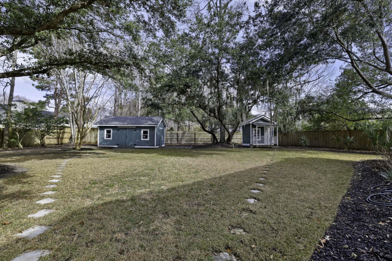 1536 Vantage Point Photo 17